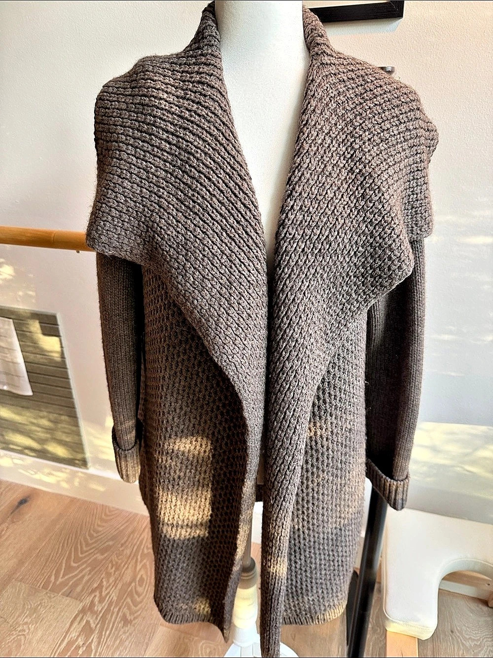 Vince Textured Knit Cardigan in Brown Size Large